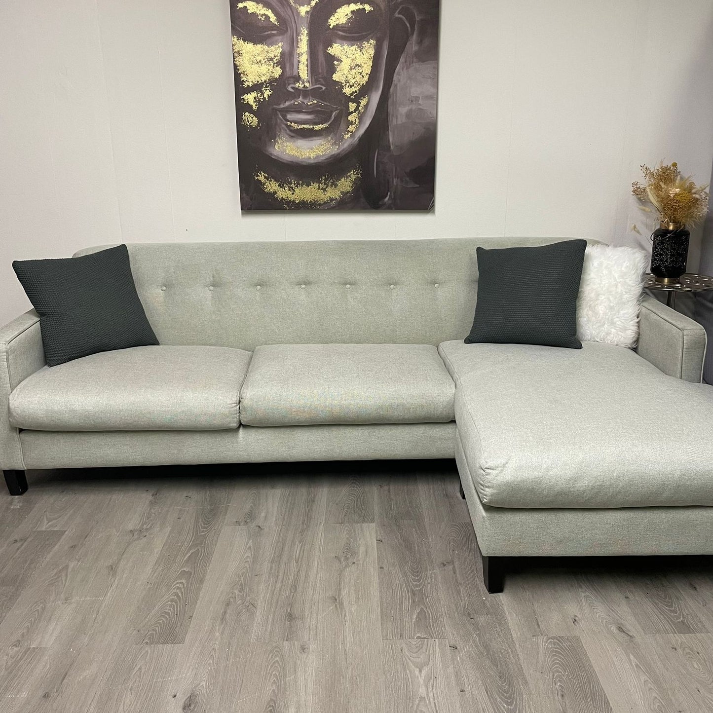 Grand canapé sectionnel gris