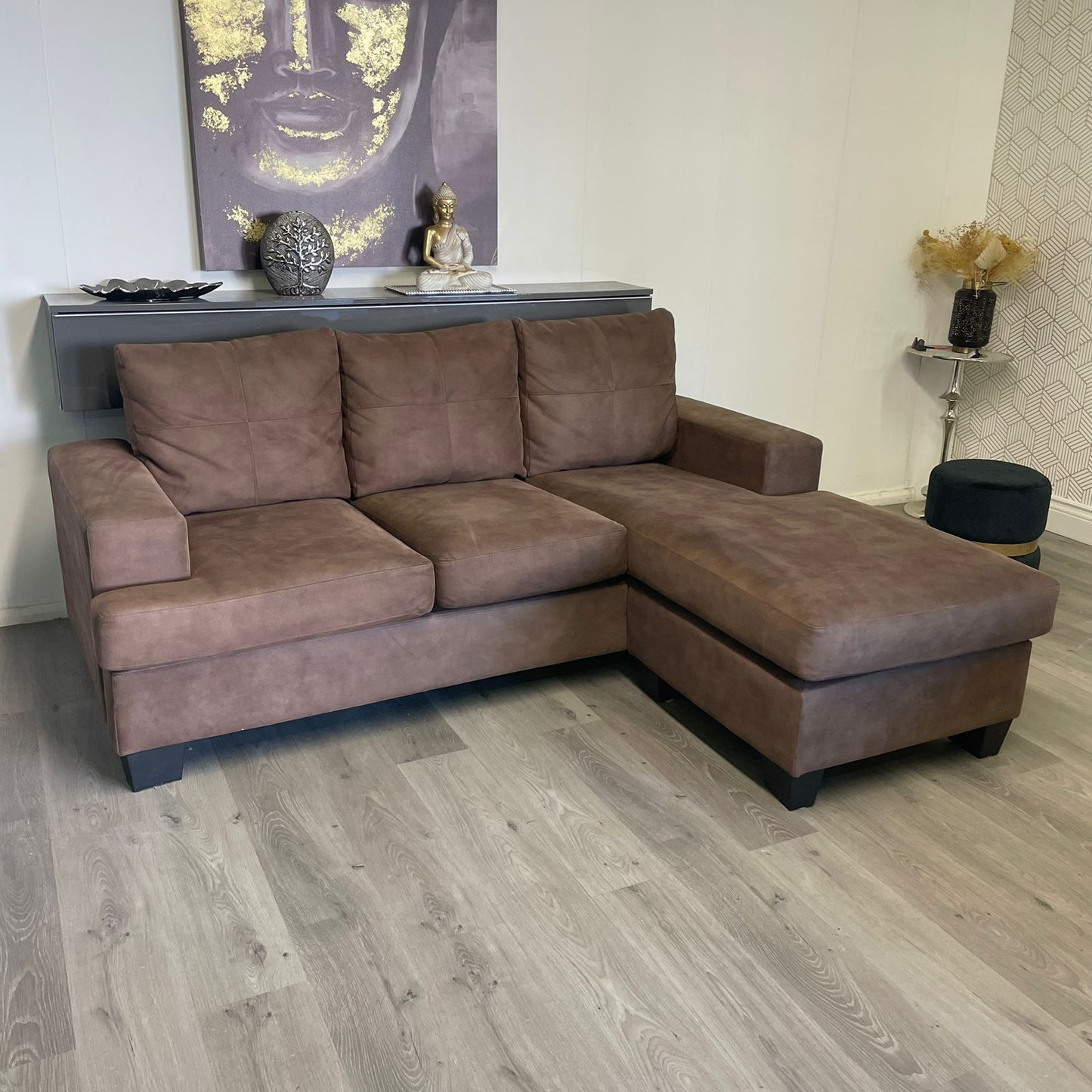 Canapé Sectionnel Réversible en Daim Marron model Fava marque Leons