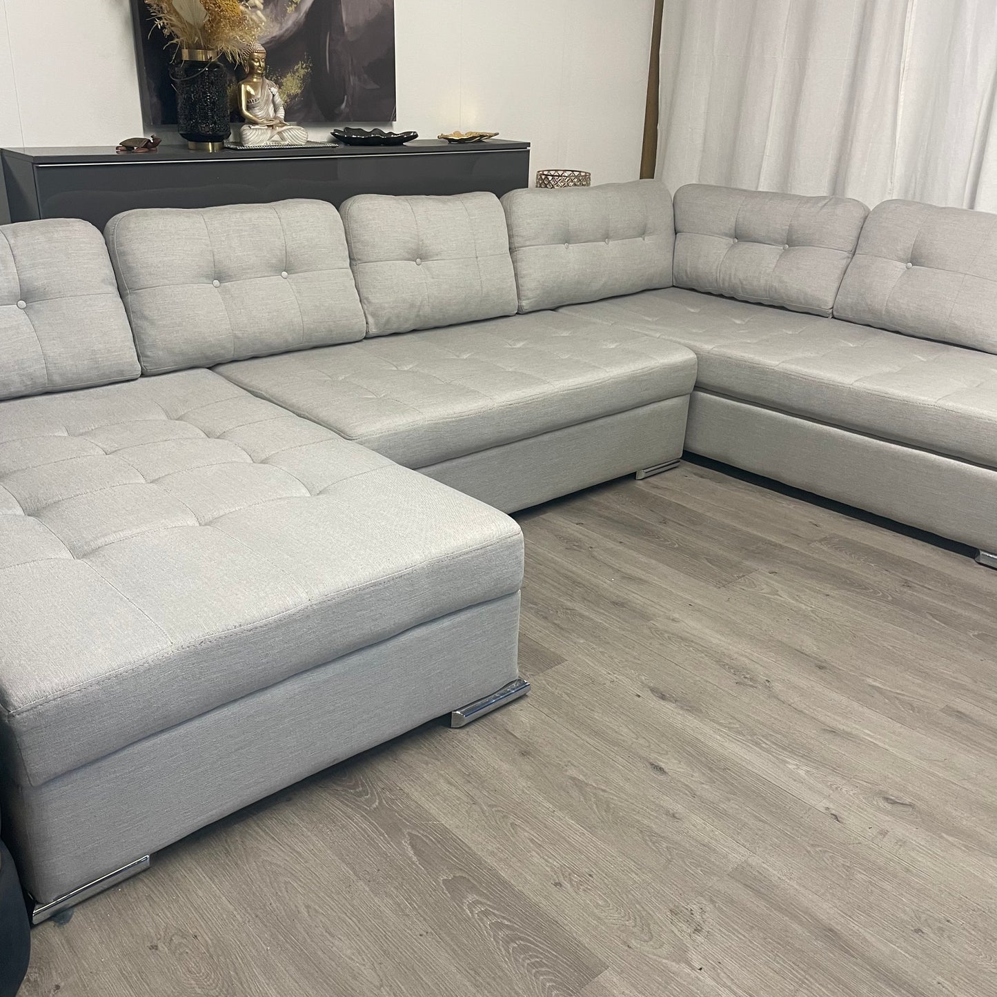 Grand canapé sectionnel