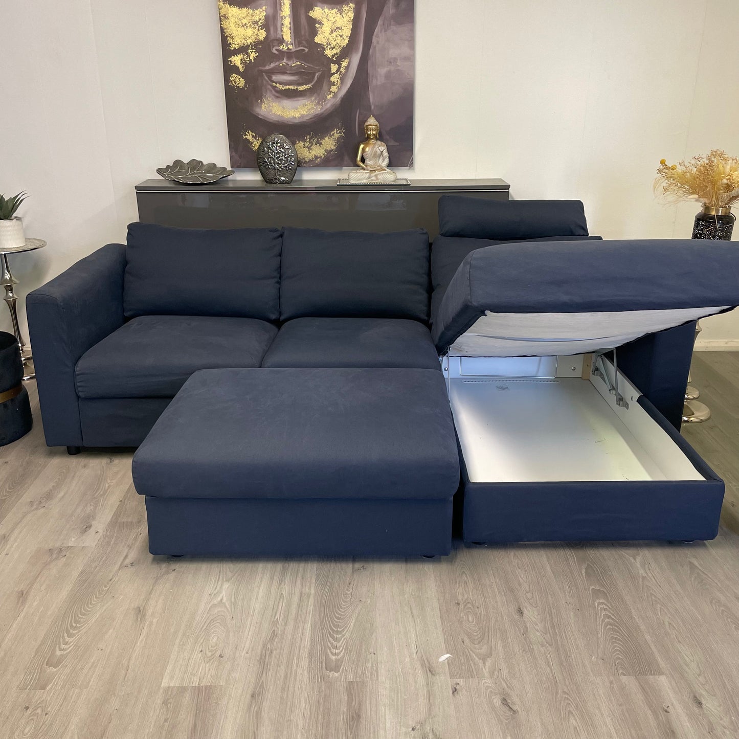Canapé sectionnel Ikea Finnala bleu avec pouf