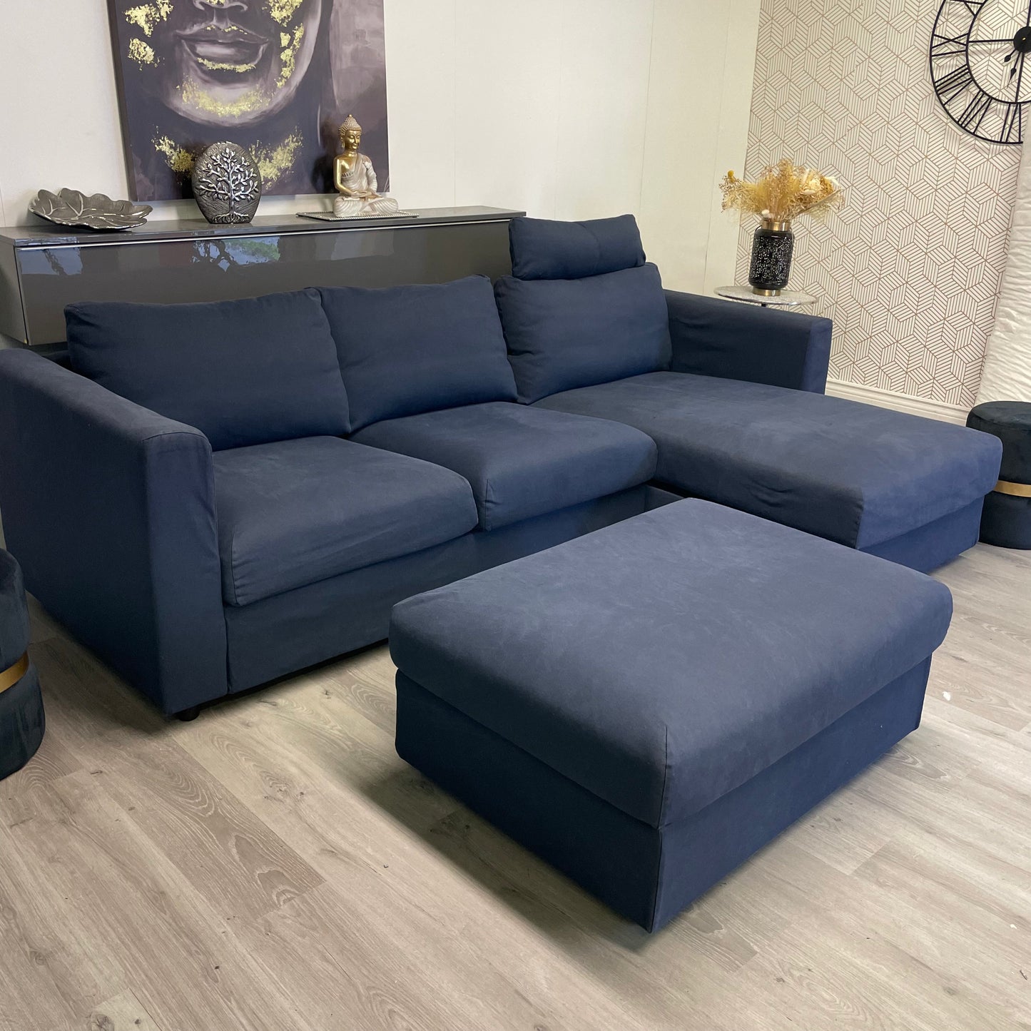 Canapé sectionnel Ikea Finnala bleu avec pouf