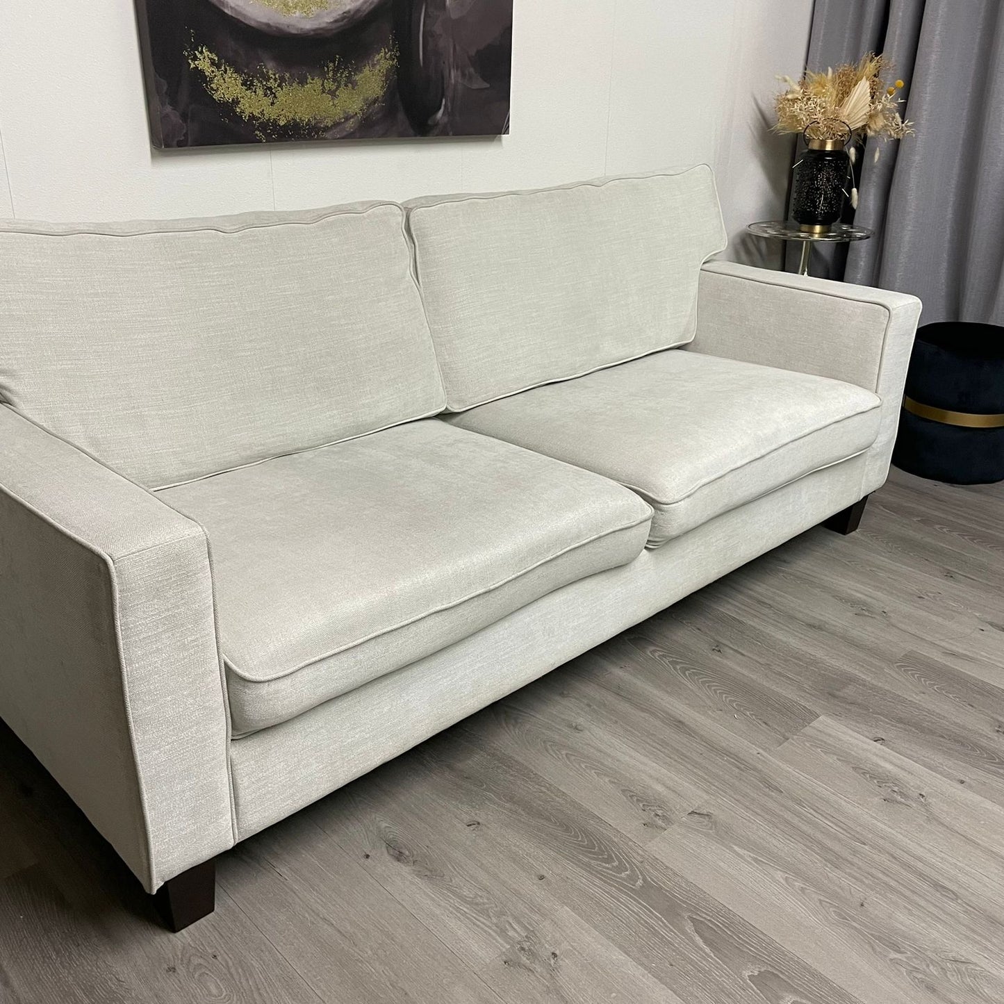 Elegant Structube 3-seater sofa in off-white