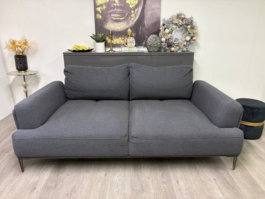 Canapé 3 places Victor gris avec appuie-tête ajustable de Structube