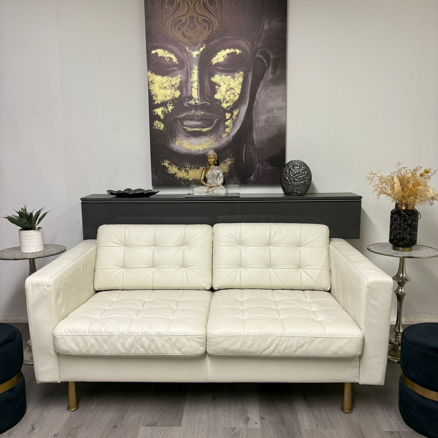 Canapé Morabo deux places en cuir beige