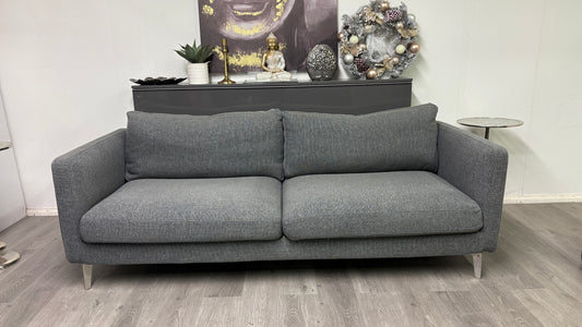Canapé Structube CAREN 3 places – Moderne & confortable