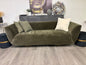 Four Hands Sabine – Canapé 3 places velours olive