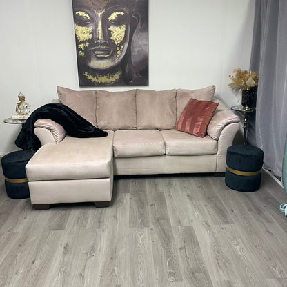 Pale Pink Velvet Sectional Sofa – Elegance and Comfort