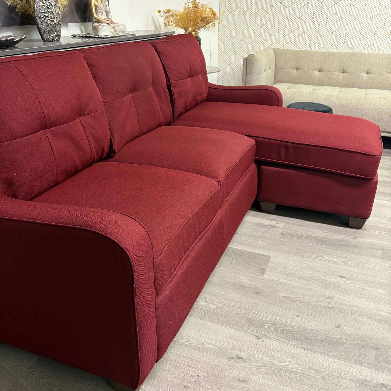 Canapé sectionnel réversible en rouge profond