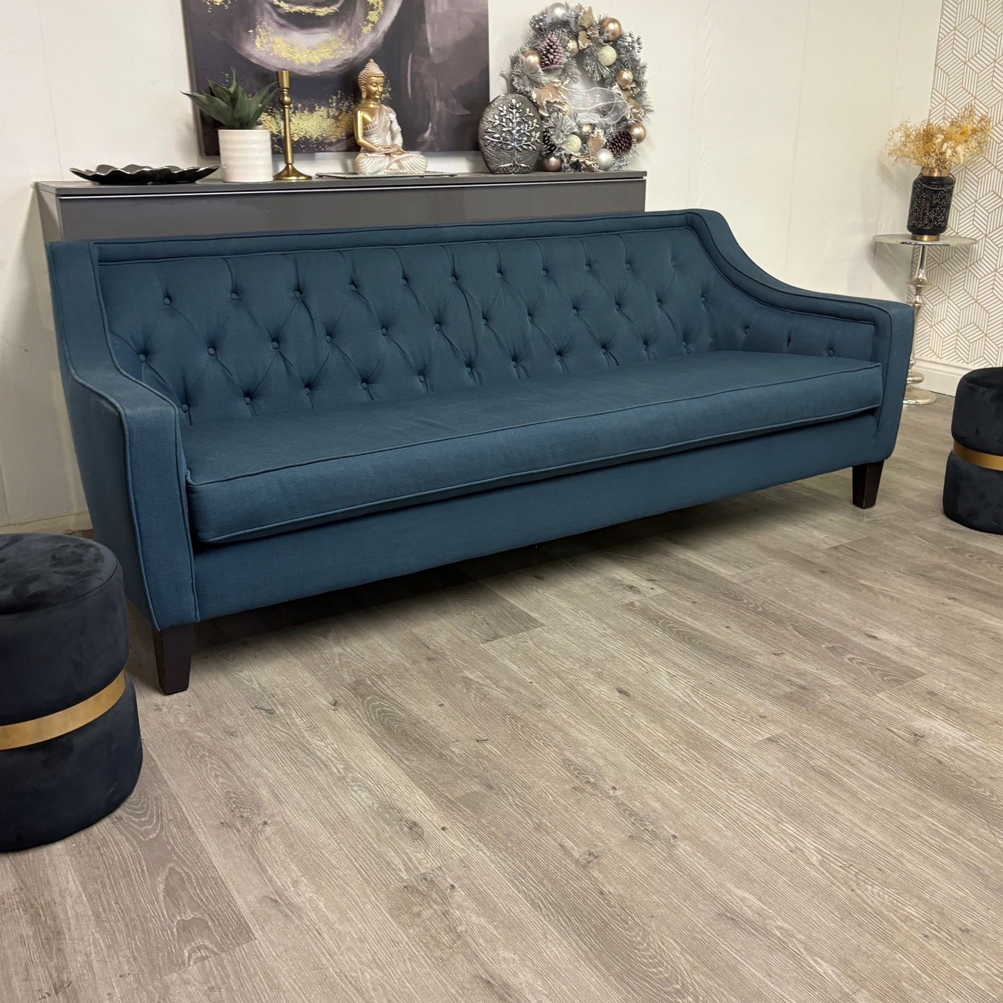 Structube Dietrich – Canapé 3 places Tufted — Reconditionné | Yoof Meubles