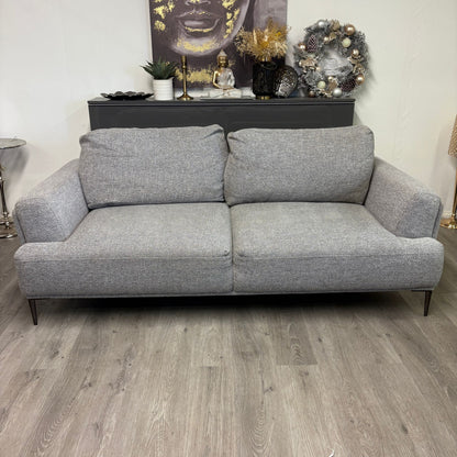 Canapé 3 places Victor de Structube avec appuis-tête ajustables