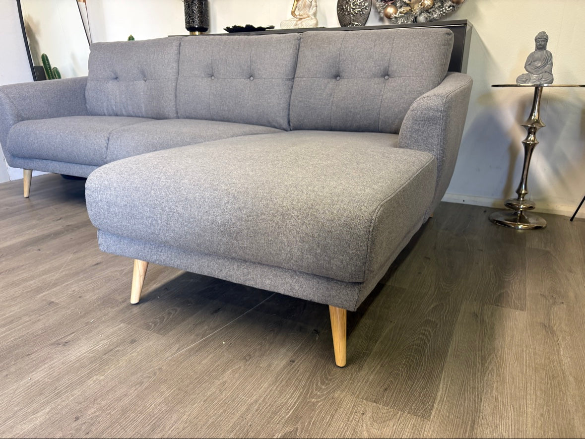 Structube Gibson – Grey Sectional – Refurbished | Yoof Furniture