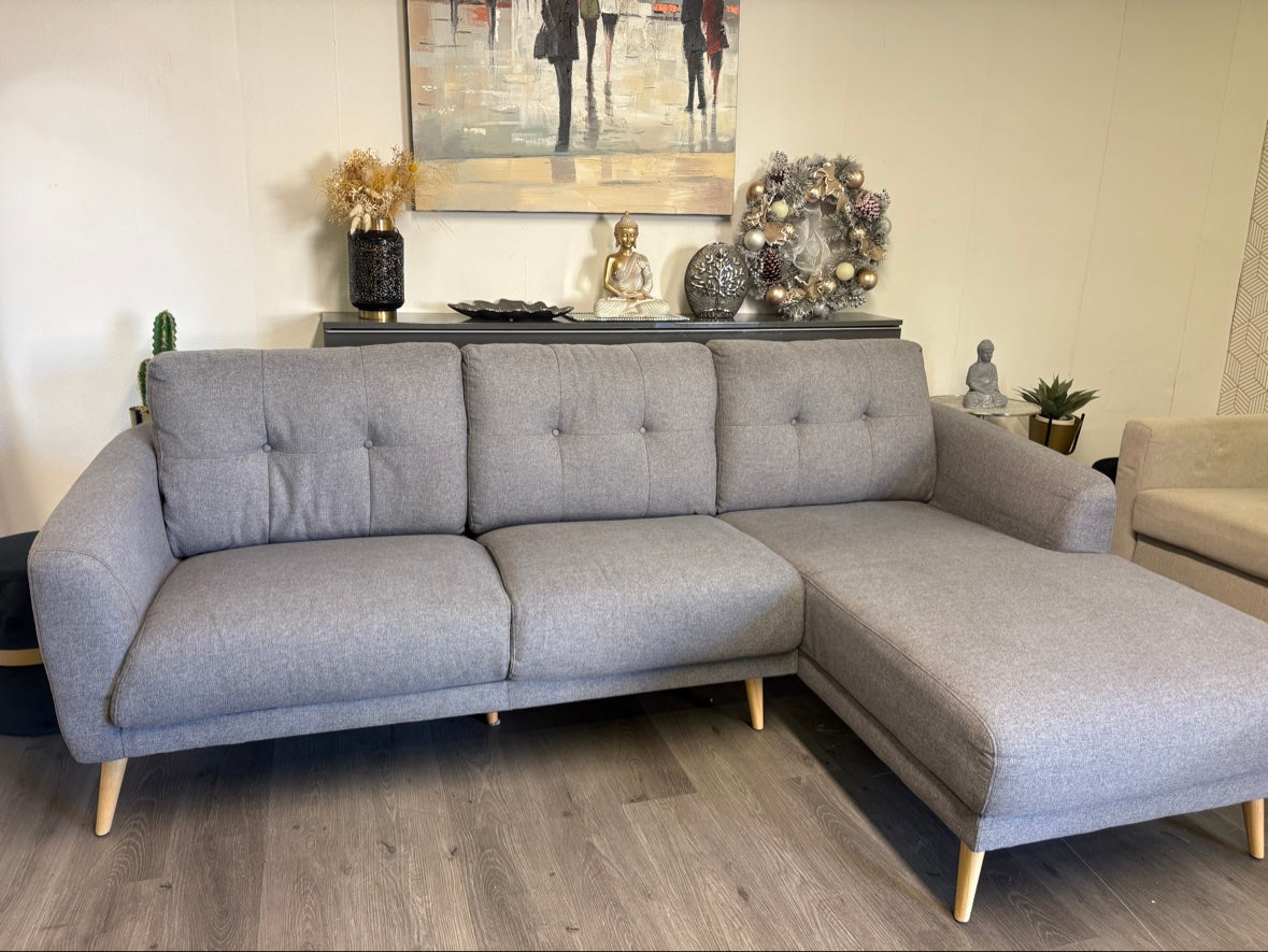 Structube Gibson – Grey Sectional – Refurbished | Yoof Furniture