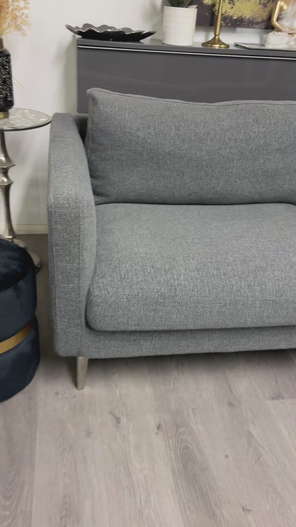 Canapé Structube CAREN 3 places – Moderne & confortable